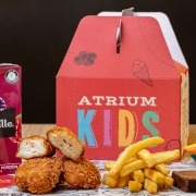 NUGGETS DE POLLO CON PAPAS