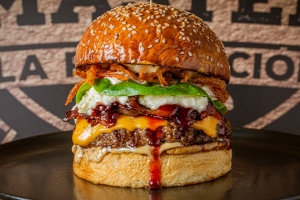 Majestic burger: nuestra propuesta para el Burger Master